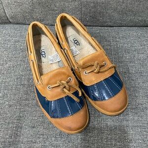 UGG Brown and Navy Ashdale Duck Shoes Women Size 6
